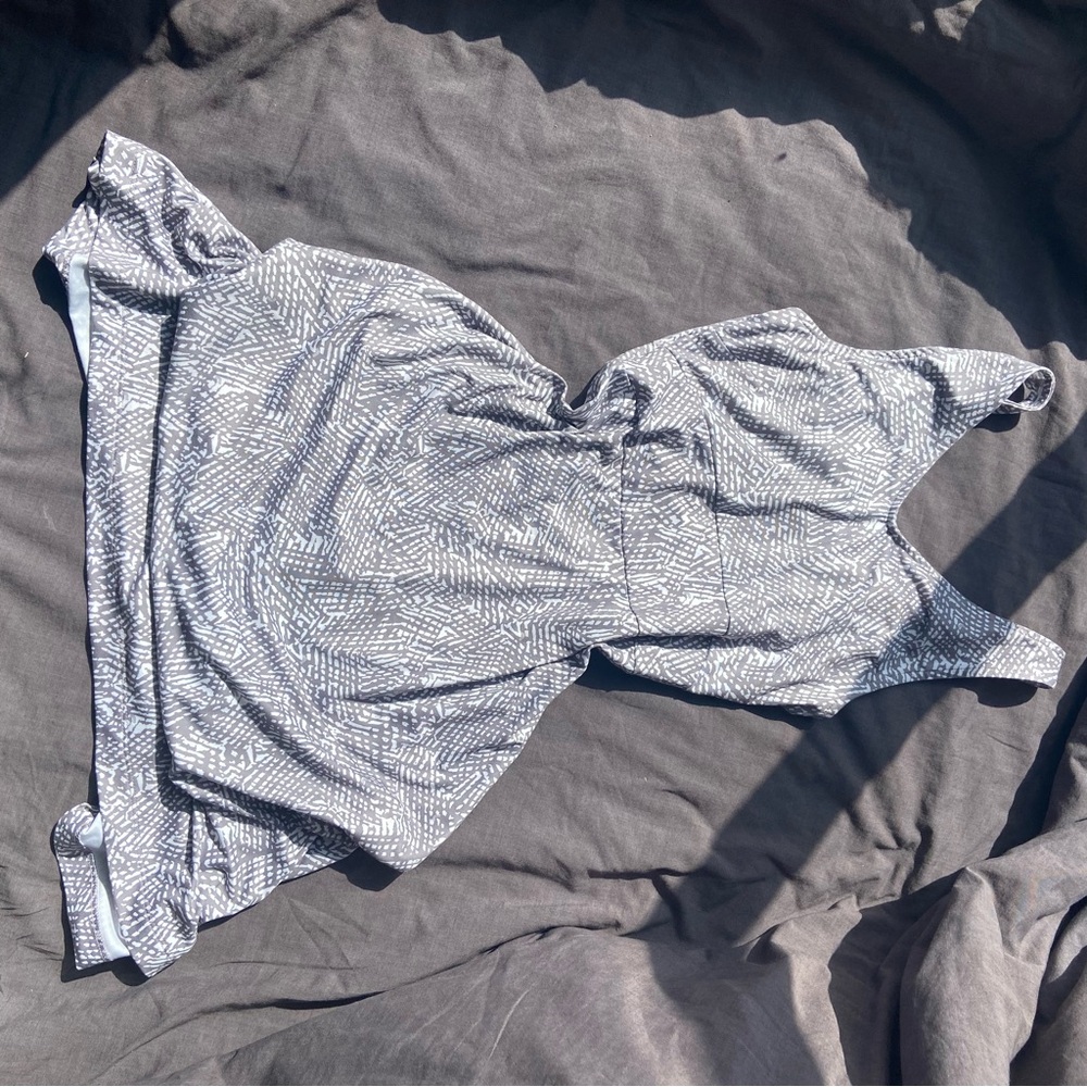 Stylish Gray Patterned Lolë Women’s Olivie Tank Dress